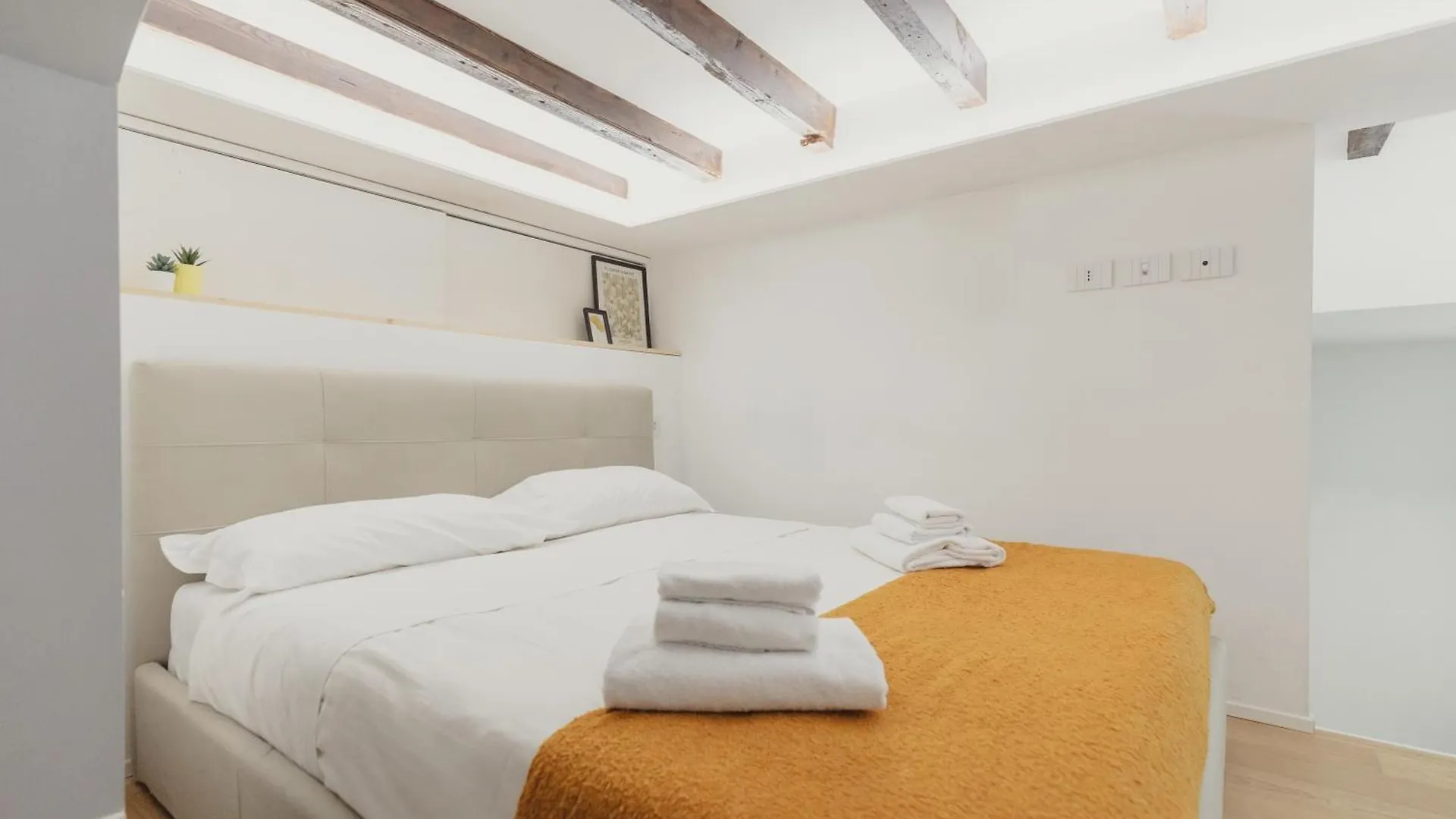 Appartement Gohost - Lovely Loft In The Heart Of Milaan